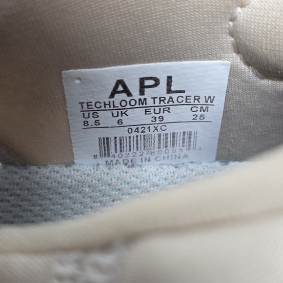 APL Techloom Tracer Running Sneakers Women’s Size 8.5 Pre-owned Fair Condition - Picture 4 of 11